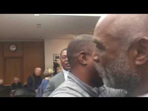 ronnie lott hugs ray chester aft 1