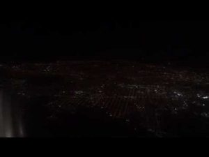 united airlines b 777 takeoff fr