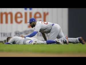 javier baez injures eye after ja