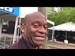 walk to nfl draft city philadelp 4
