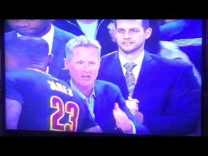 lebron james congratulates steve