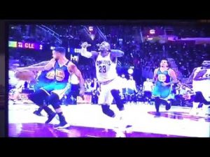 steph curry steals ball from leb