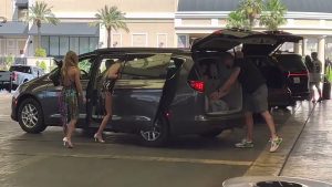 las vegas showgirls get ride fro 1