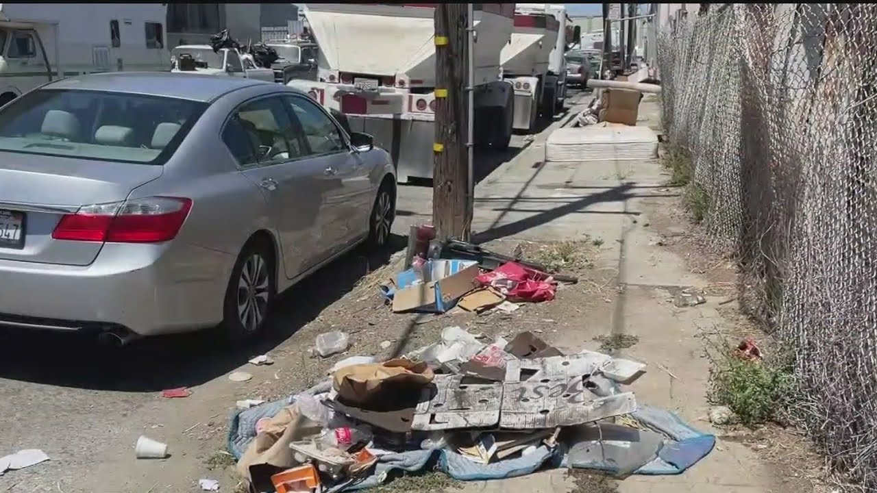 Oakland Street Has Turned Into A Lawless, Dumping Ground