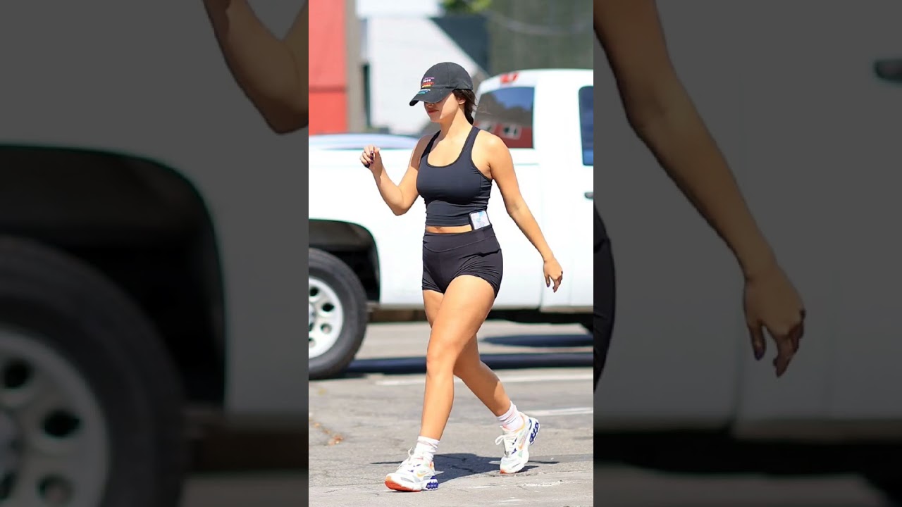 Addison Rae Spotted At Pilates Class In Los Angeles! 1 Addison Rae Spotted At Pilates Class In Los Angeles!
