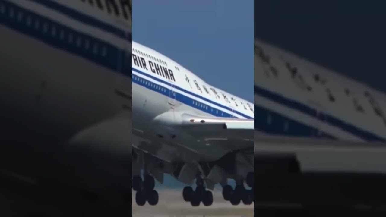 B747 Taking Off At Sfo Airport