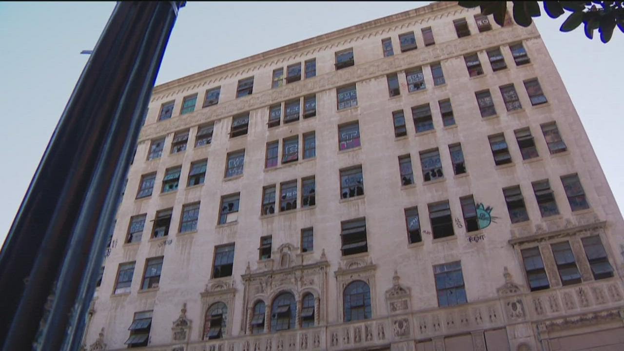 City of San Diego demands California Theatre demolition due to safety concerns 1 City Of San Diego Demands California Theatre Demolition Due To Safety Concerns