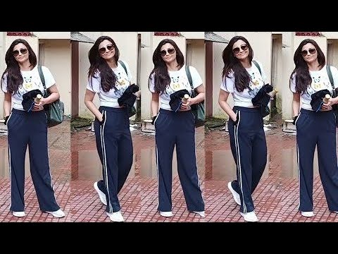 Daisy Shah Spotted After A Long Time Outside Gym In Santacruz | Daisy Shah Hot Look 🔥 | Filmi World