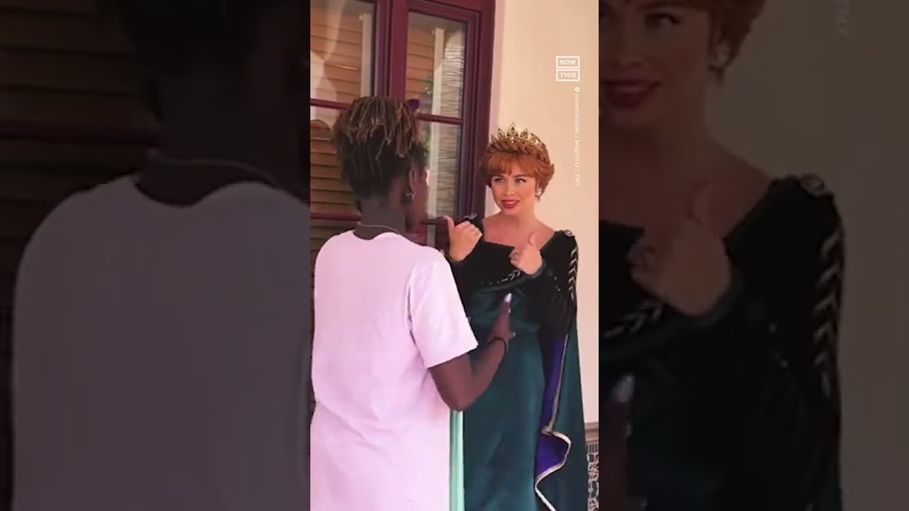 Disney Princess Surprises 11 Year Old By Signing In Asl