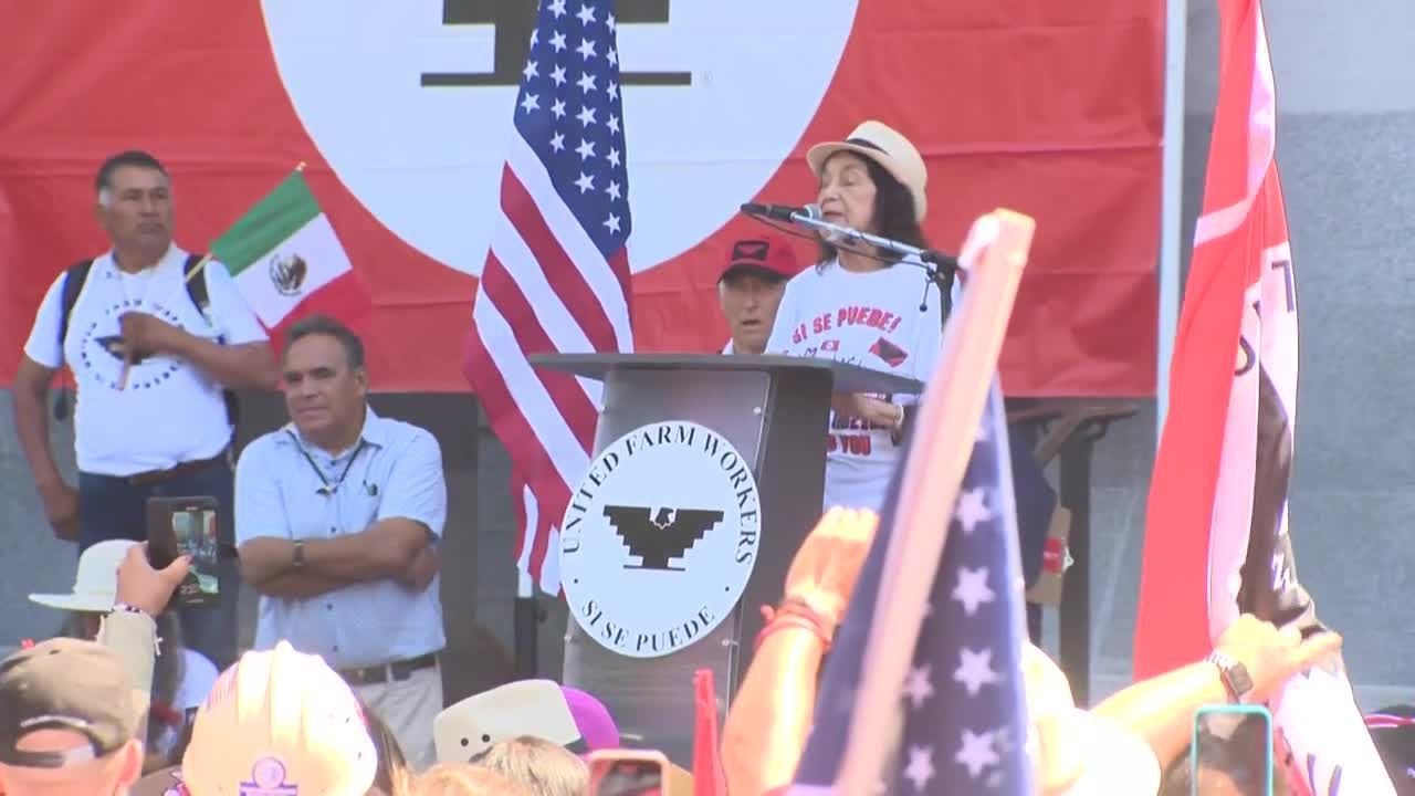 Dolores Huerta: ‘we Are Here To Fight Back’