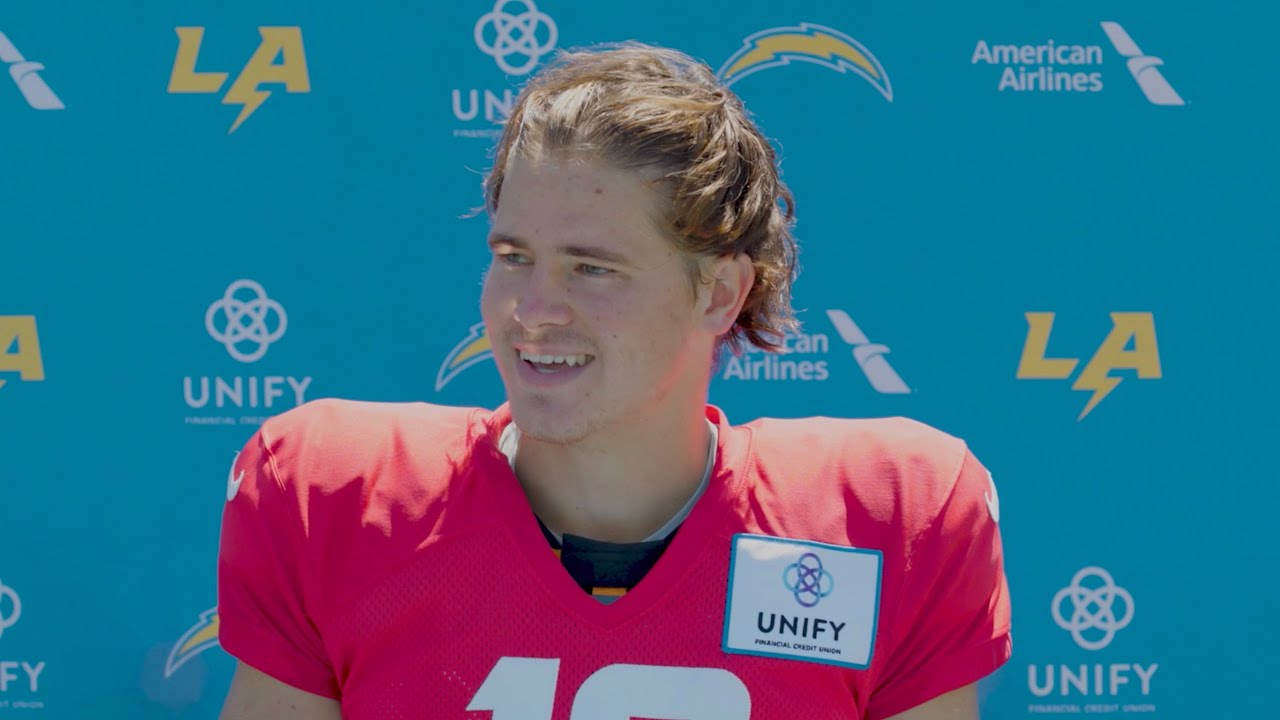 Justin Herbert On Joint Practice & Derwin Extension | La Chargers