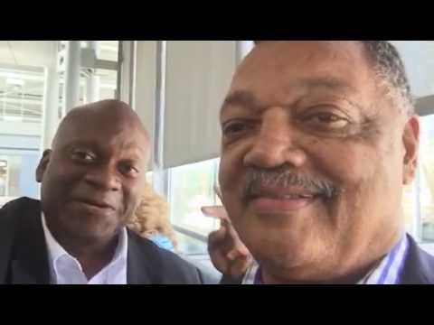 Rev Jesse Jackson At O’hare Airport “keep Hope Alive”