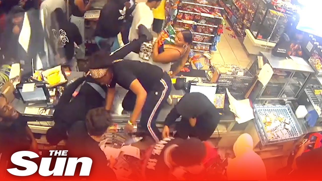 Shocking Moment ‘flash Mob’ Looters Raid 7 Eleven In La Street Takeover