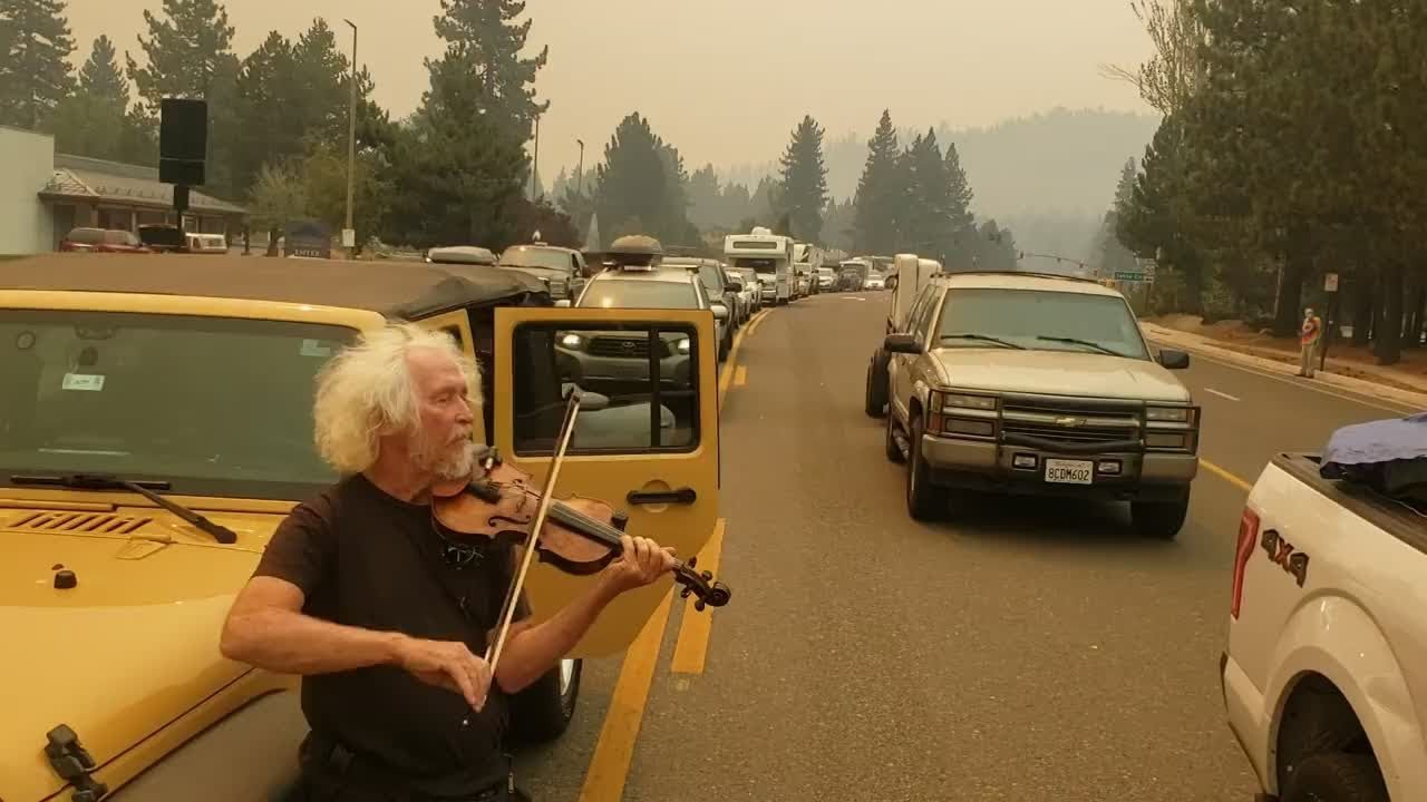 Tahoe Man Plays Violin While Being Stuck In Evacuation Traffic