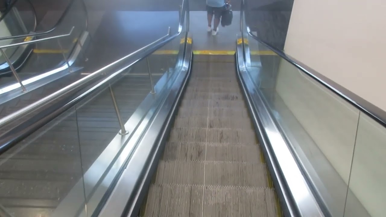 Thysenkrupp Escalators At San Francisco International Airport F G Connector – San Francisco Ca