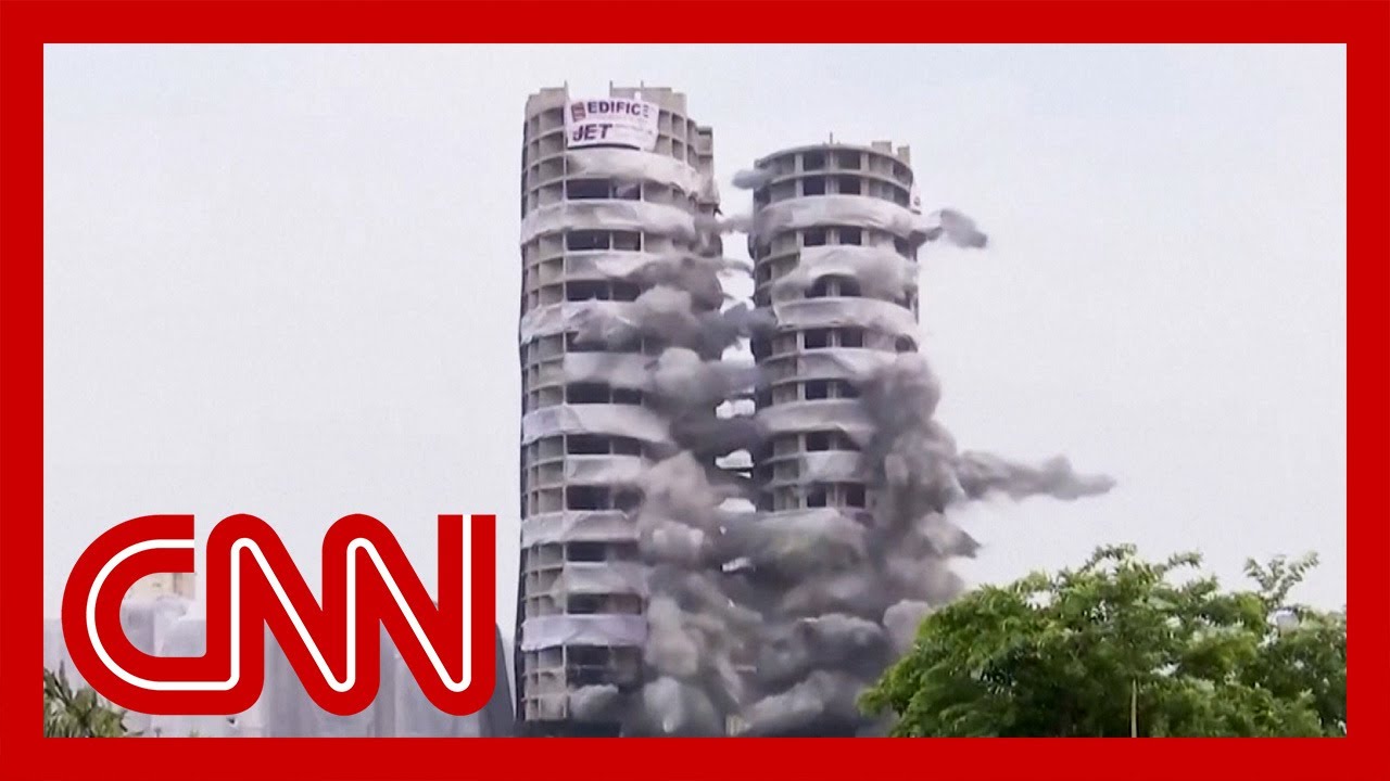 Watch rare implosion of twin high-rise towers in India 1 Watch Rare Implosion Of Twin High Rise Towers In India