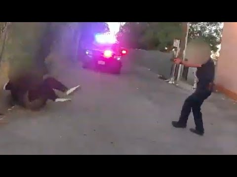 Bodycam: Officer Stabbed By Suspect In Alley Way. Sacramento, Ca. August 27, 2022.