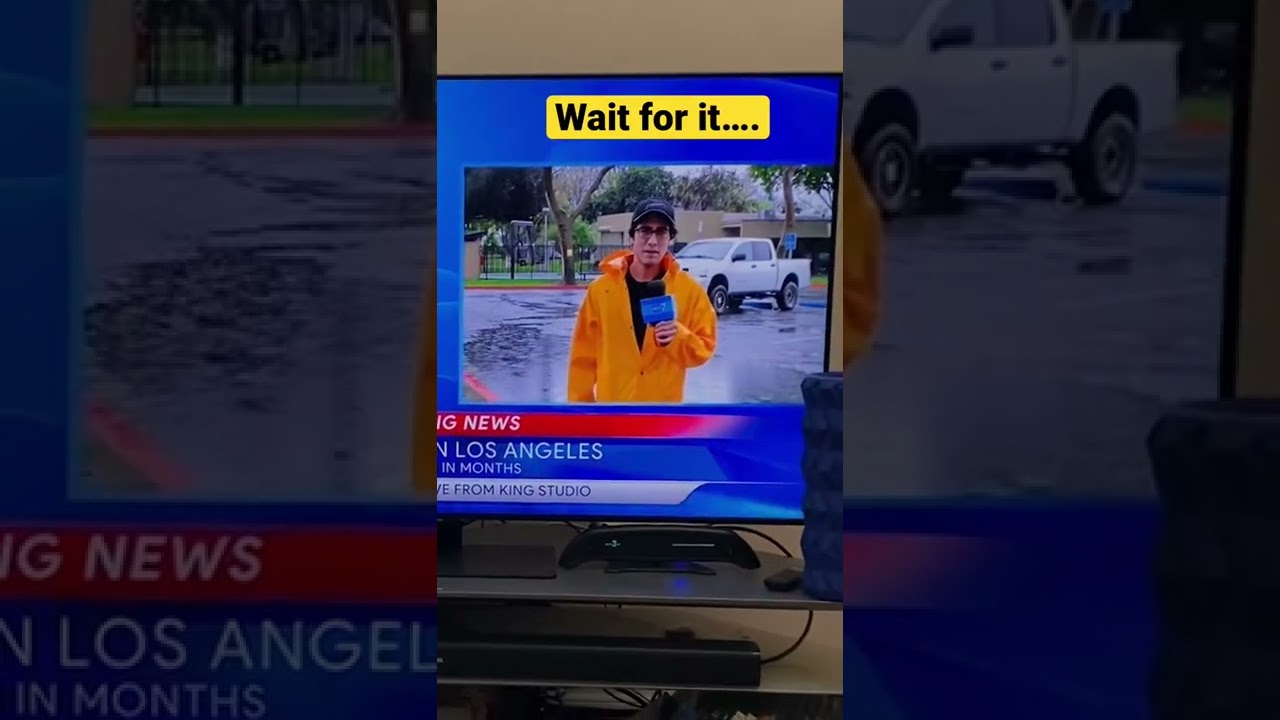 Breaking News – Los Angeles Rain Causes Flooding #shorts#short