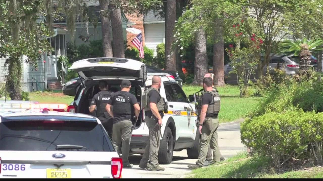 Continuing Police Presence In Jacksonville’s Lakewood Neighborhood