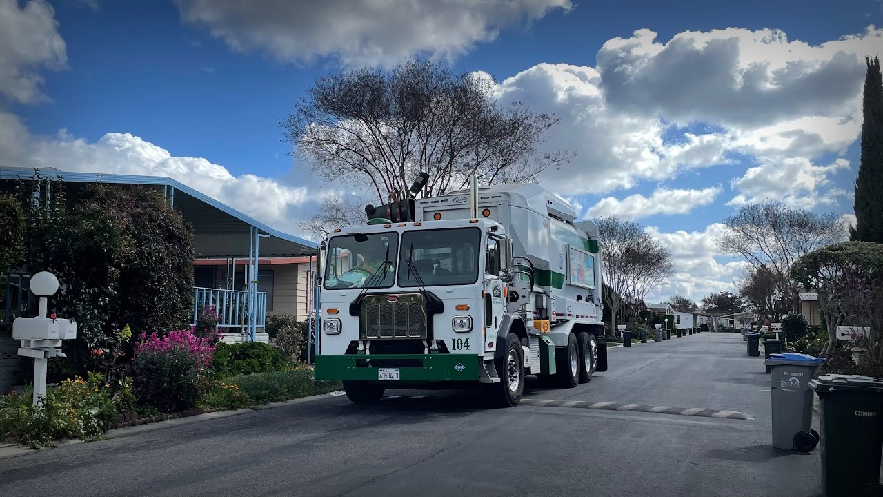 Garden City Sanitation | Bob Working Overtime In #104