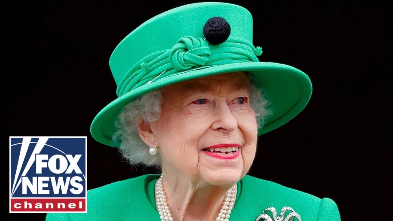 Queen Elizabeth Broke 600 Year Tradition By Playing Us Anthem After 9/11