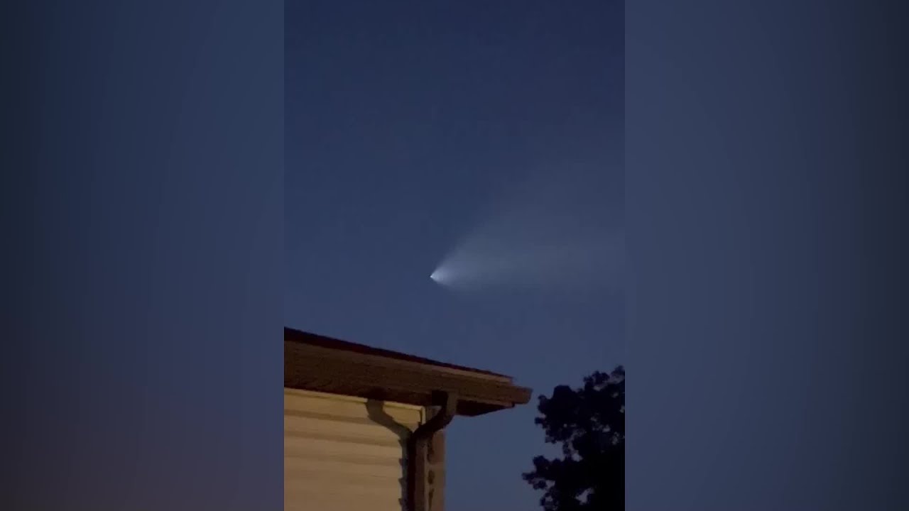 spacex rocket spotted over kutzt