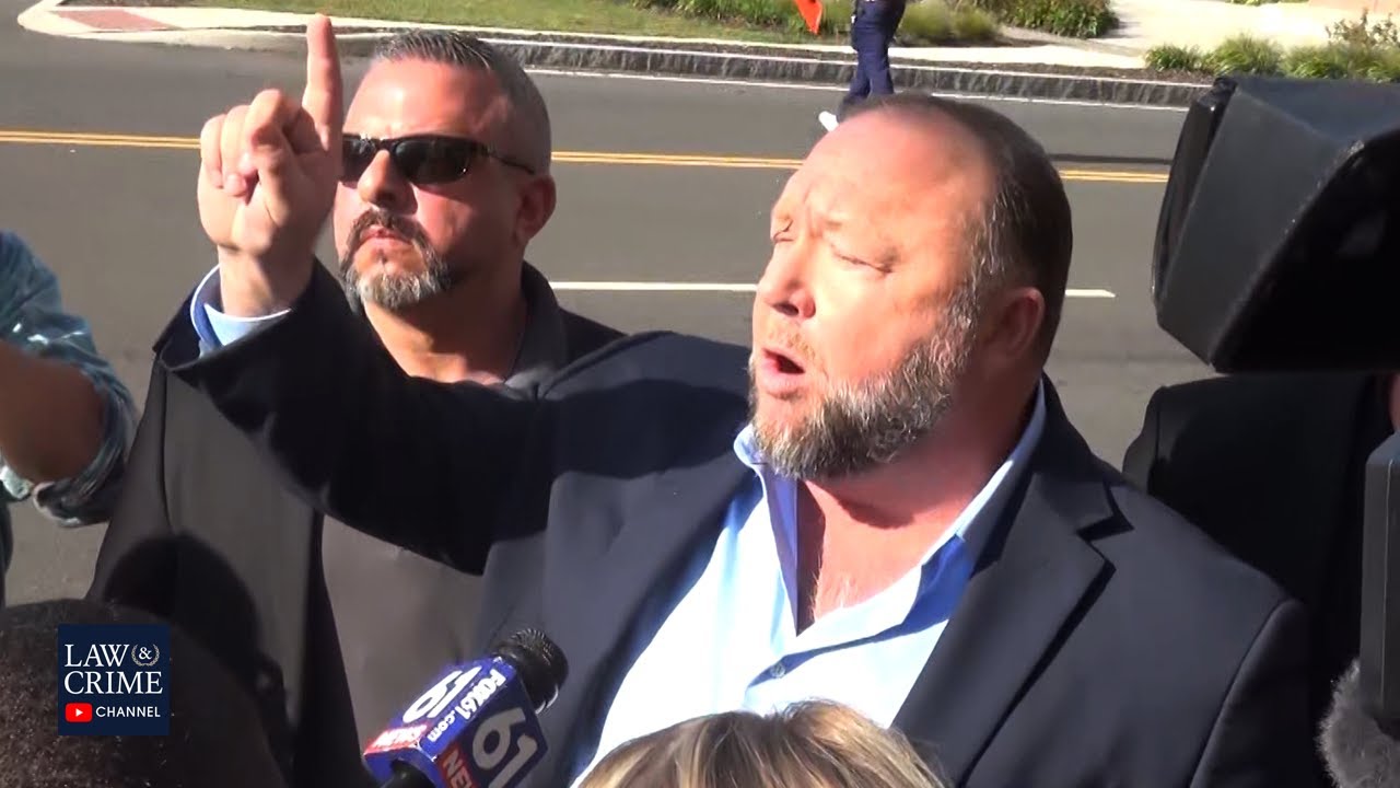 ‘this Judge Is A Tyrant,’ Alex Jones Declares While Arriving To Court