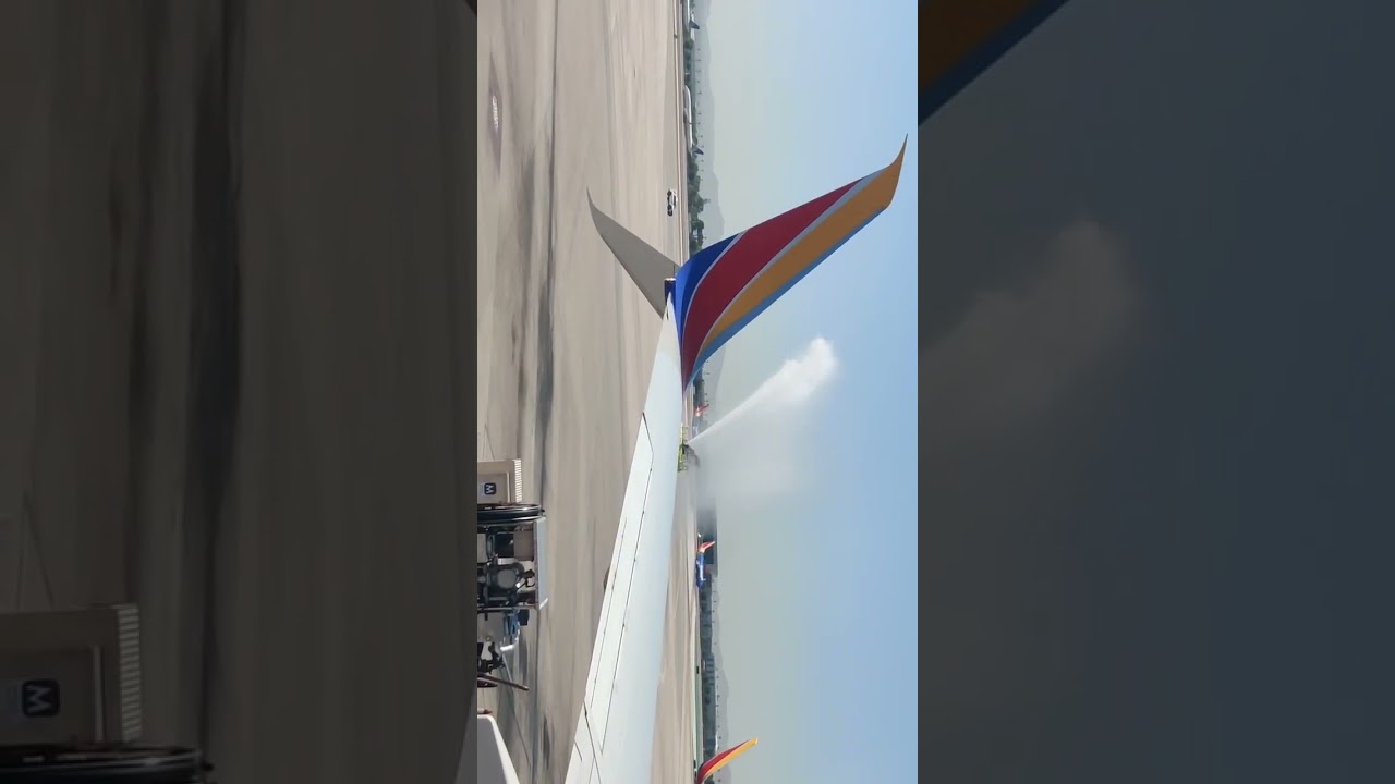 Water Salute? August 2022 #southwest #airport #shorts #sfofficial #sanfrancisco