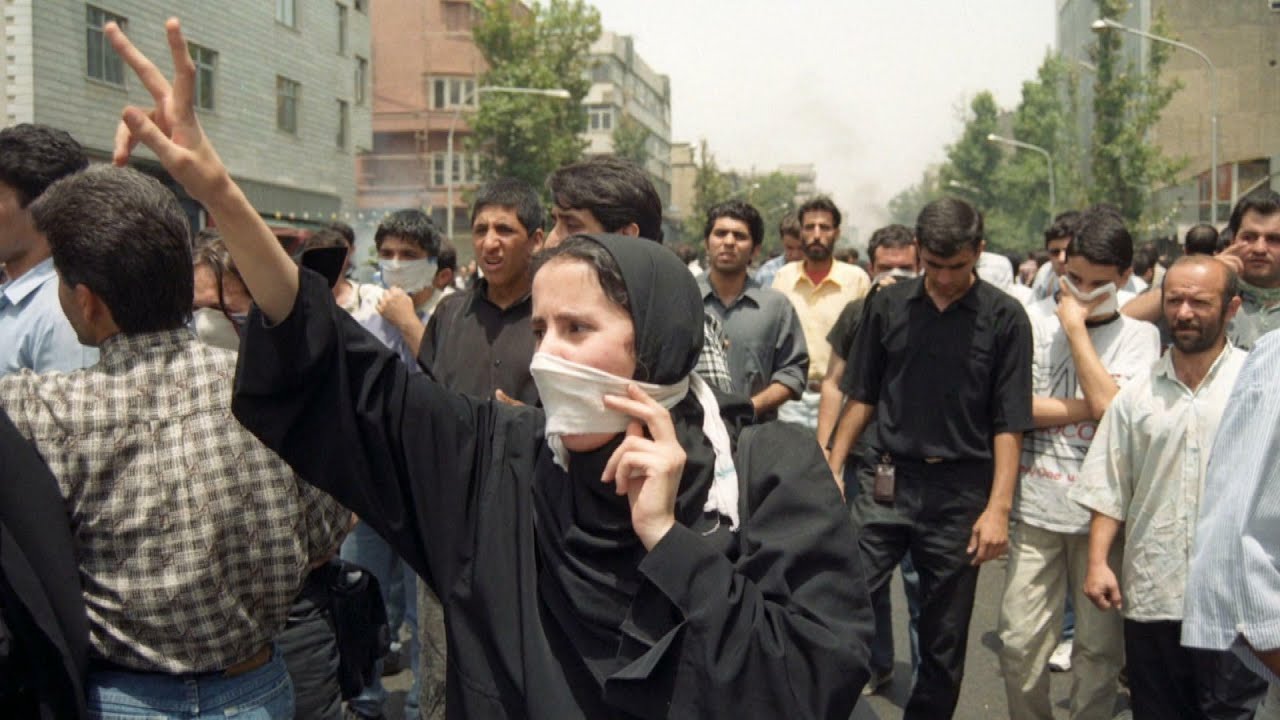 anti government protests continu
