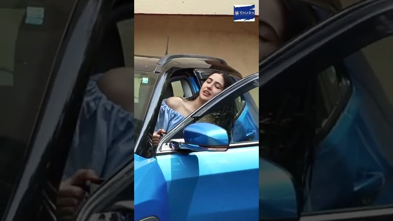 sara ali khan looks cute spotted