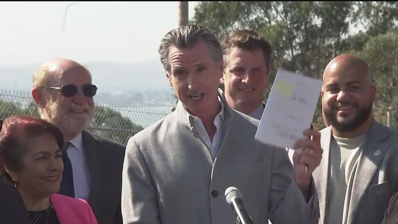 West Coast leaders sign climate-change agreement in San Francisco 1 west coast leaders sign climate