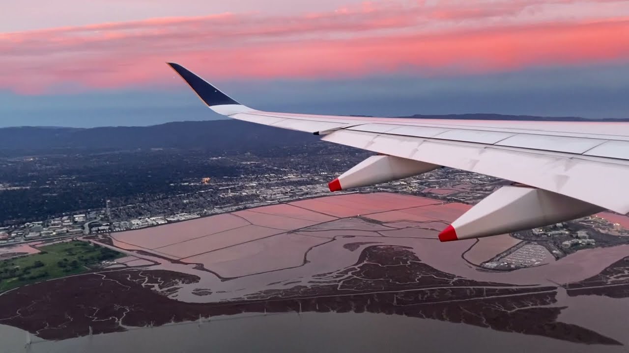 Singapore Airlines Airbus A350-900 XWB sunrise landing at San Francisco Intl Airport (SFO) 1 singapore airlines airbus a350 9