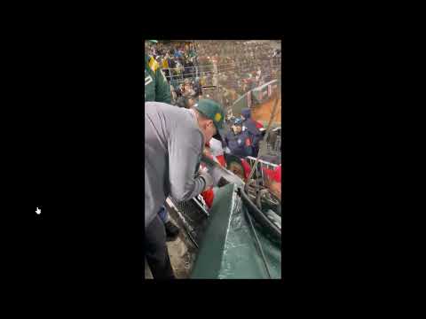 Anthony Rendon FIGHT Oakland Athletics FAN | Anthony Rendon GRABS FAN, SWINGS AT FAN | Opening Day 1 anthony rendon fight oakland ath