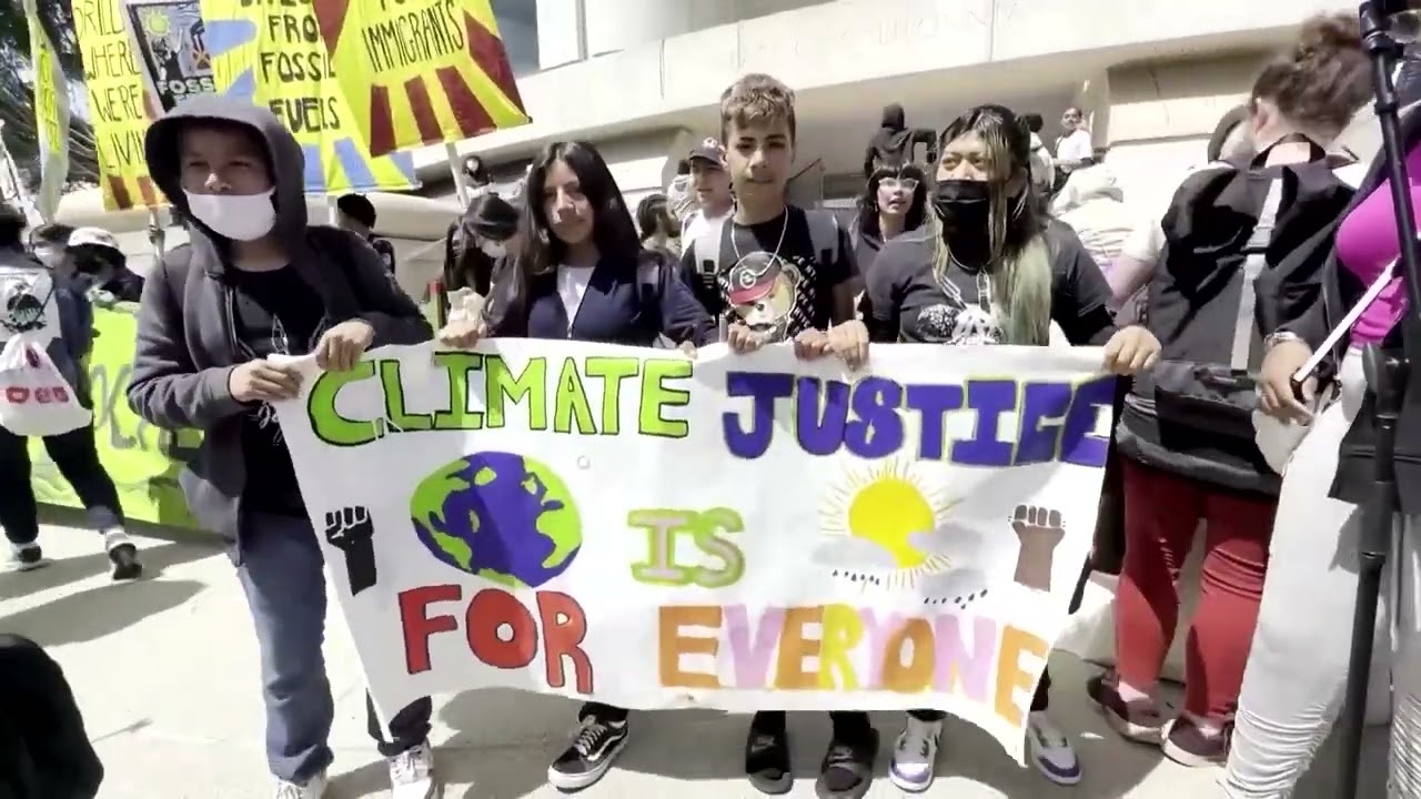 Demonstrators March In San Francisco Ahead Of Earth Day