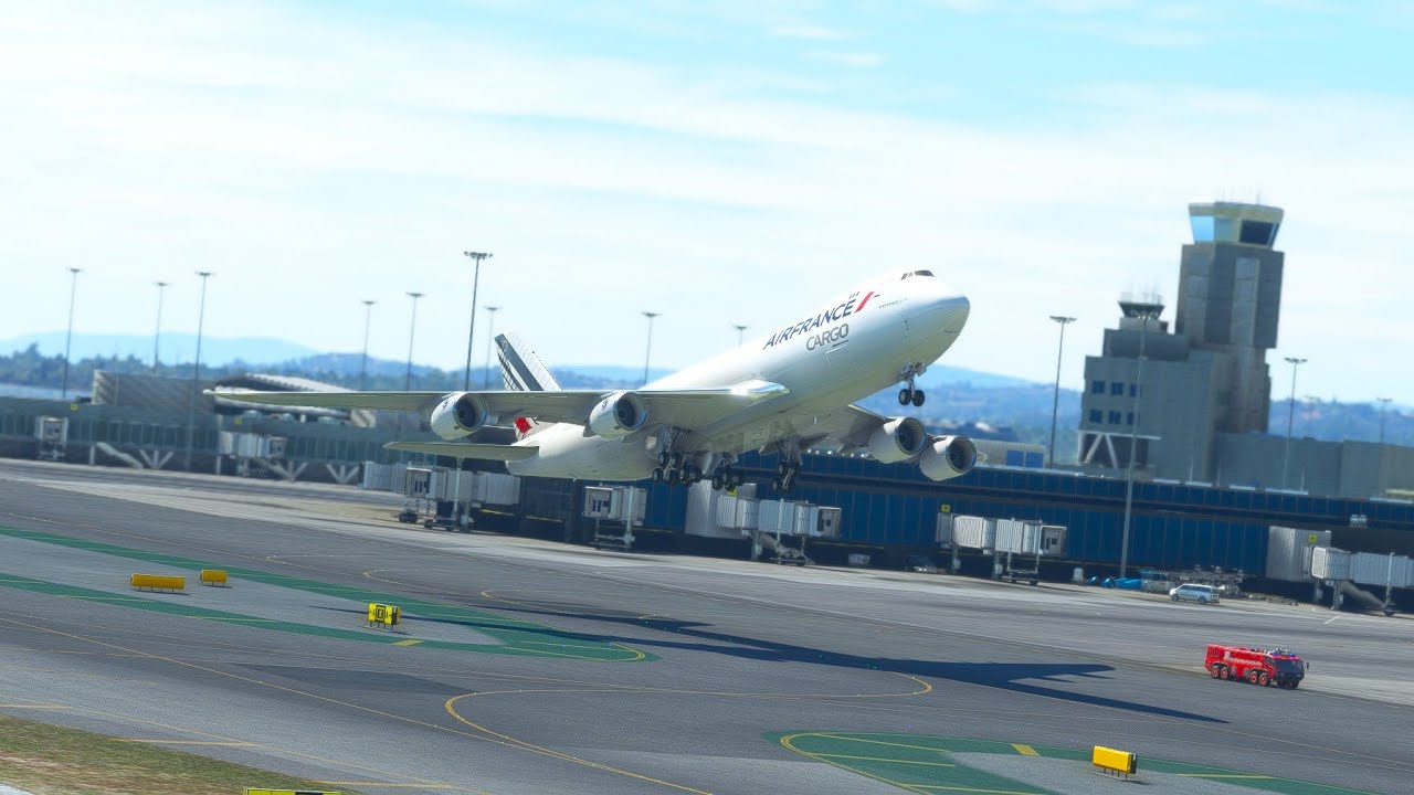 EXTREME Plane Landing Giant BOEING 747 Air France at San Francisco Airport 1 Extreme Plane Landing Giant Boeing 747 Air France At San Francisco Airport