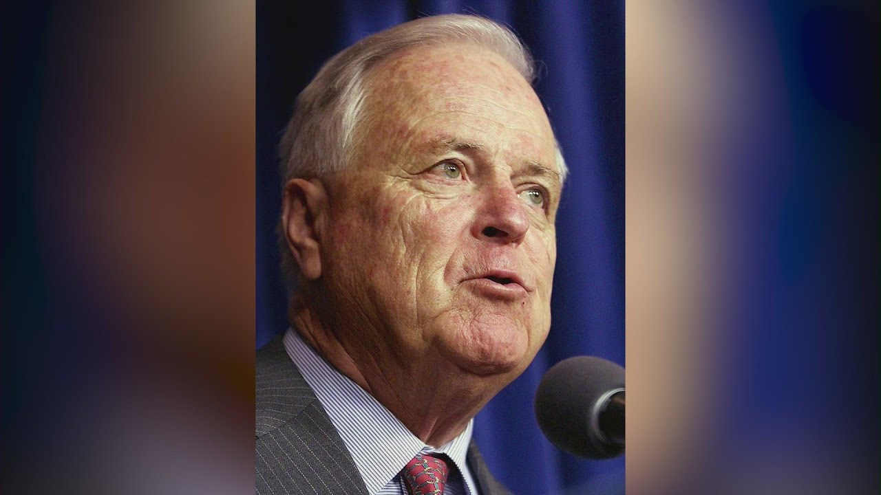 Former Los Angeles Mayor Richard Riordan Dead At 92