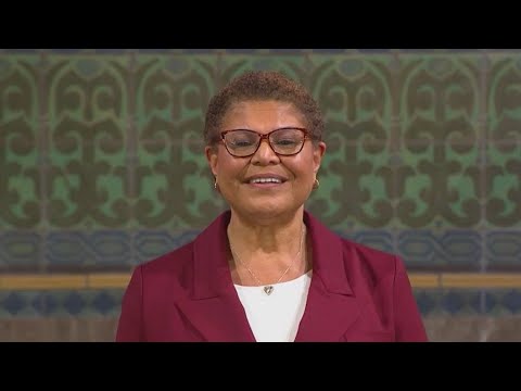 Karen Bass Addresses Homeless Crisis, Port Delays In La City Address