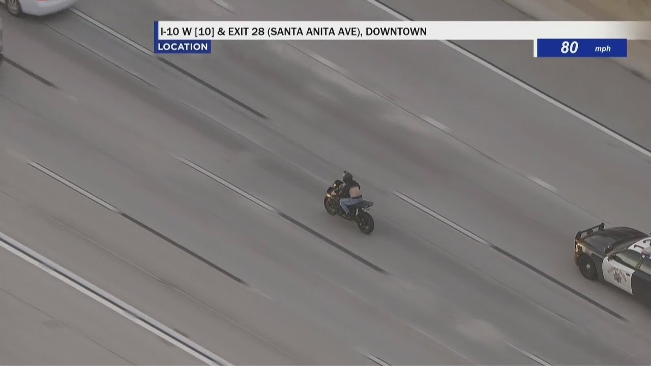 Police Chase: Authorities In Pursuit Of Suspect In Santa Clarita