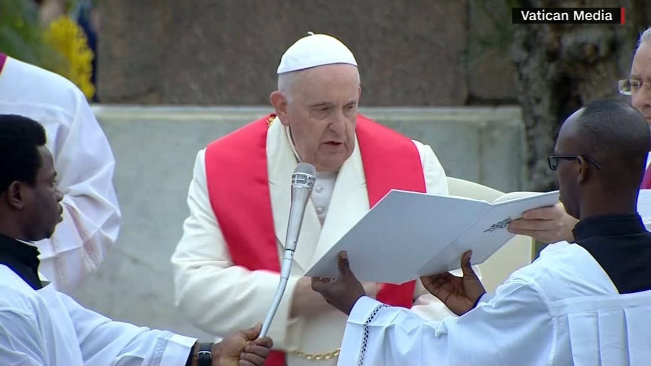 pope francis returns with palm s