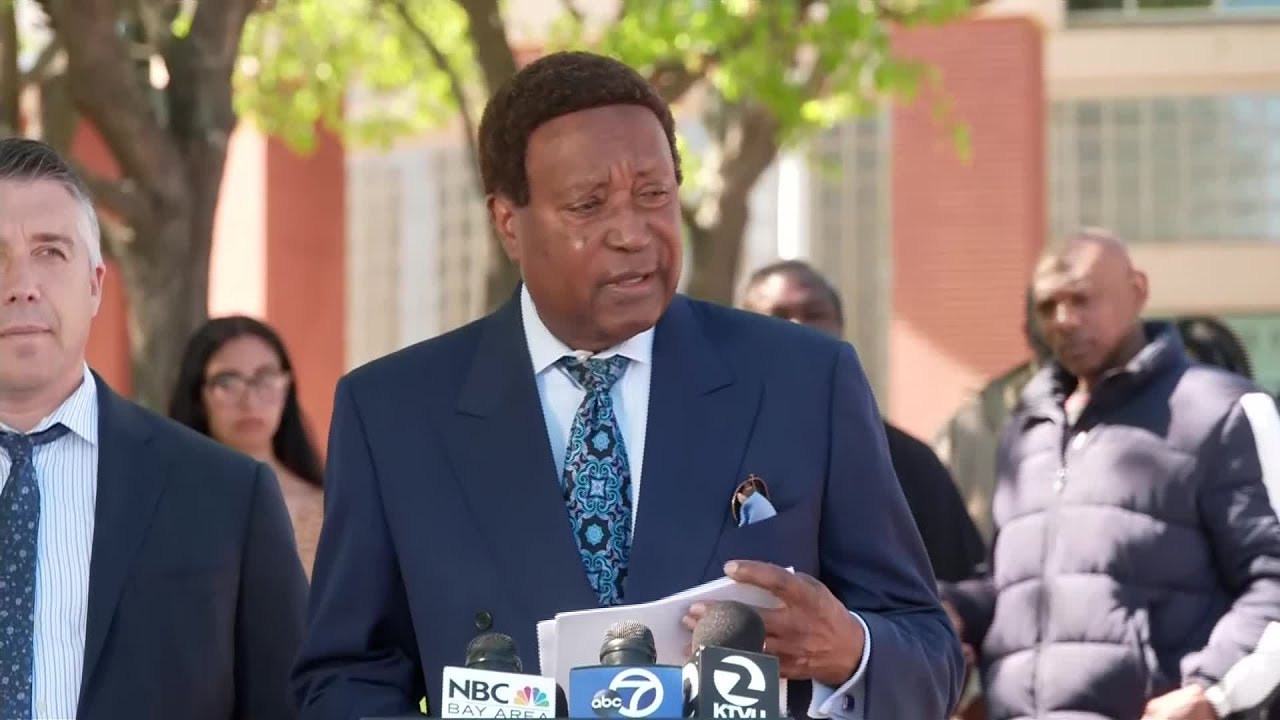Raw video: Civil rights lawyer John Burris announces lawsuit against Antioch Police Department 1 Raw Video: Civil Rights Lawyer John Burris Announces Lawsuit Against Antioch Police Department
