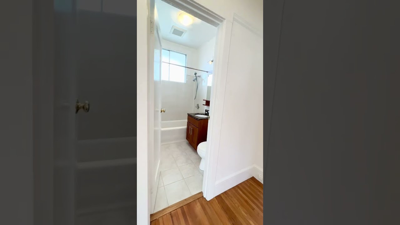 3864 – 3874 California Street #8 San Francisco. Very Large One Bedroom Apartment For Rent