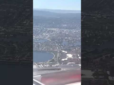 About to land in San Francisco International Airport 1 About To Land In San Francisco International Airport