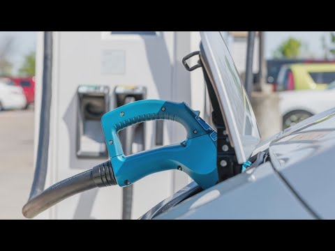 ODOT to open funding to help Oregonians with EV charging installation 1 Odot To Open Funding To Help Oregonians With Ev Charging Installation