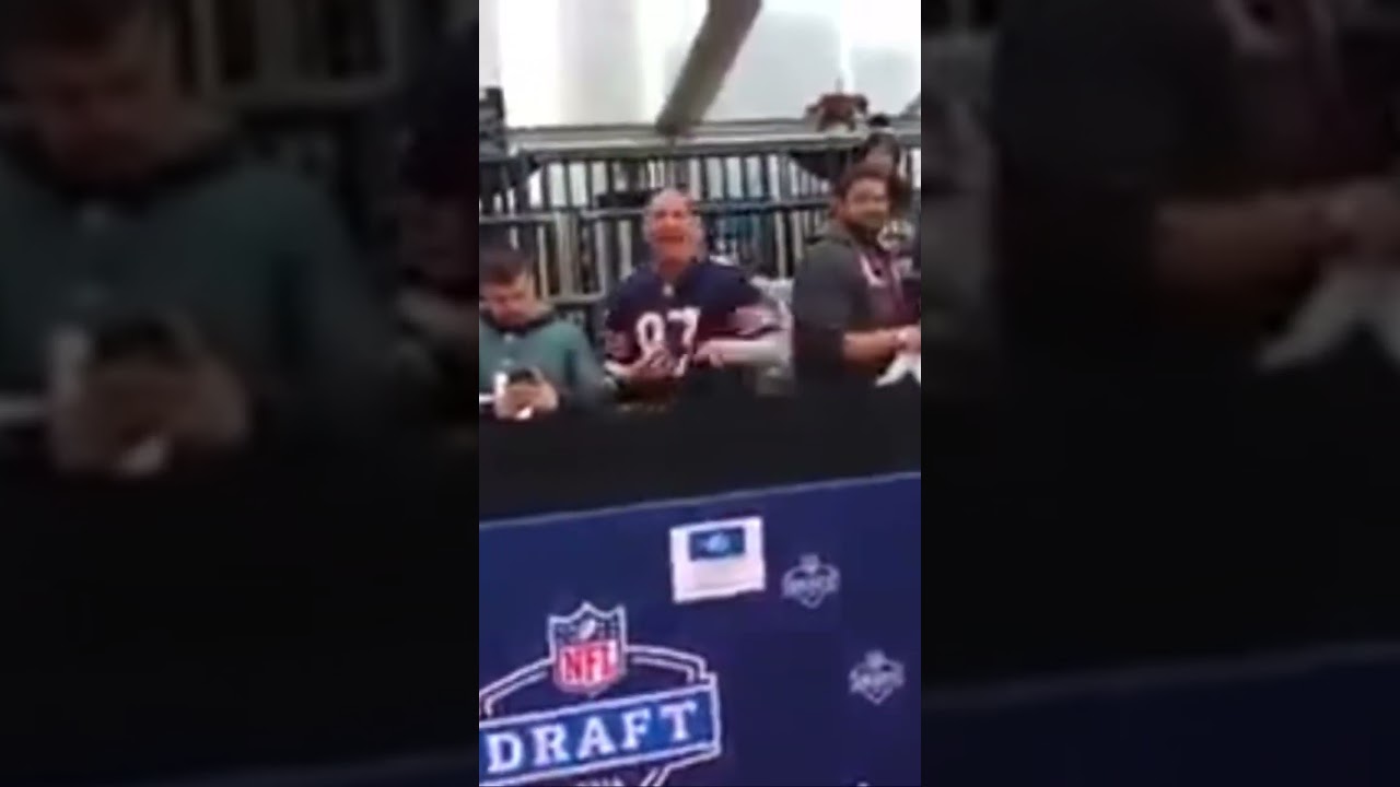 The NFL Draft Red Carpet’s Only Hype Man Was Zennie Abraham Of Zennie62 YouTube #shorts #nfldraft 1 The Nfl Draft Red Carpet’s Only Hype Man Was Zennie Abraham Of Zennie62 Youtube #shorts #nfldraft