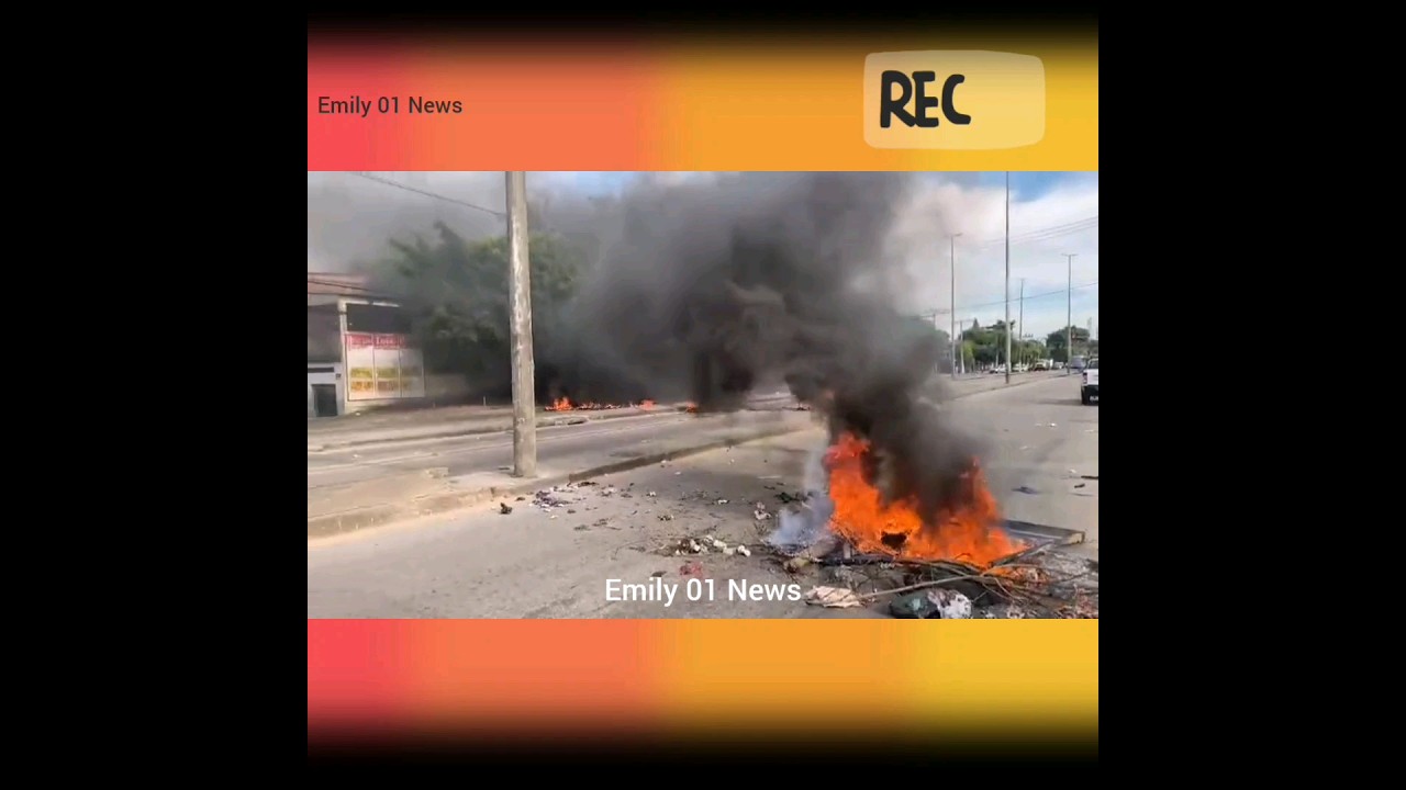Manifestantes Incendiaram Barricadas Em Santa Cruz #shots #fy