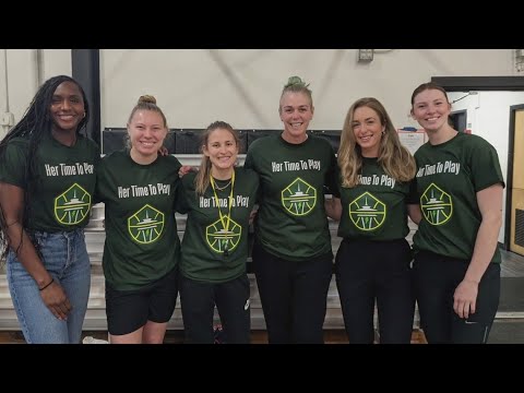Seattle Storm Holds Girl’s Basketball Clinic, Surprises Each Player With Tickets