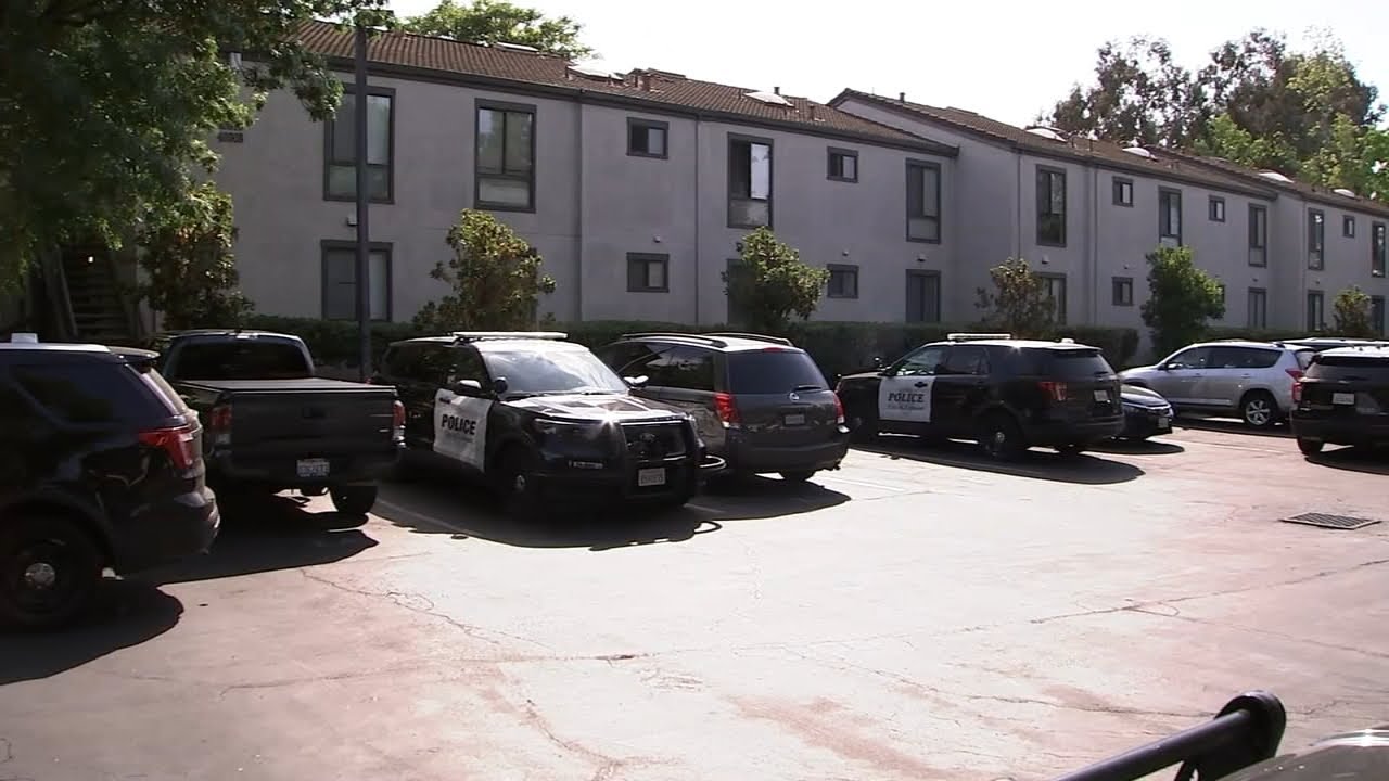 Woman, 2 Kids Found Dead Inside East Bay Home, Police Say