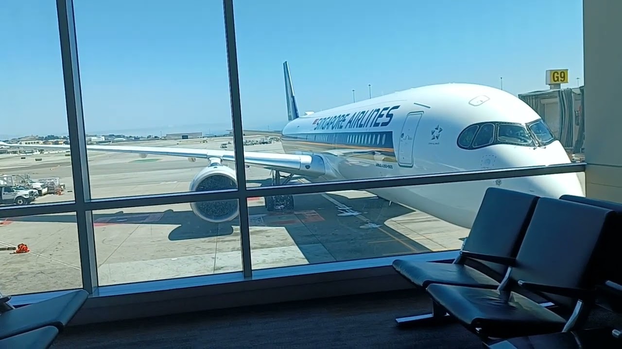 Singapore Airlines a350-900 at San Francisco International Airport #singaporeairlines 1 Singapore Airlines A350 900 At San Francisco International Airport #singaporeairlines