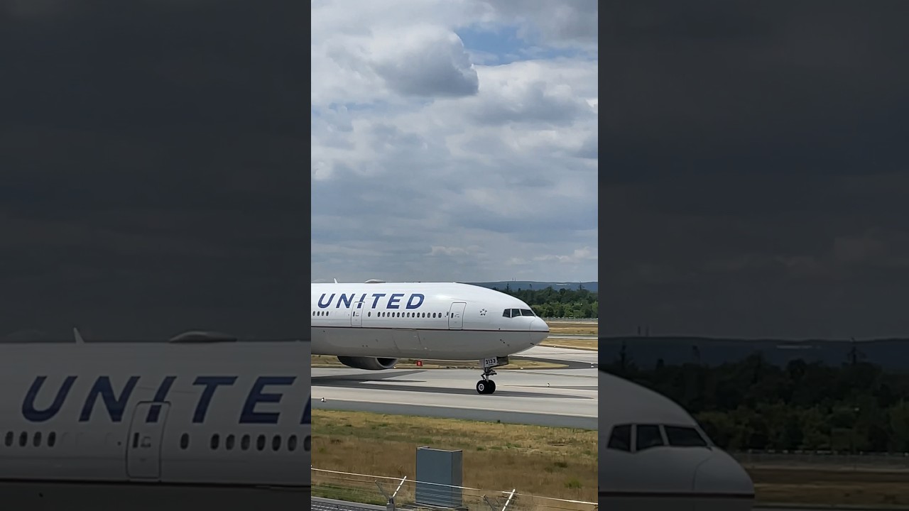 United Boeing777 San Francisco #airport #planespotting #aviation #landing #fra #shorts 1 United Boeing777 San Francisco #airport #planespotting #aviation #landing #fra #shorts