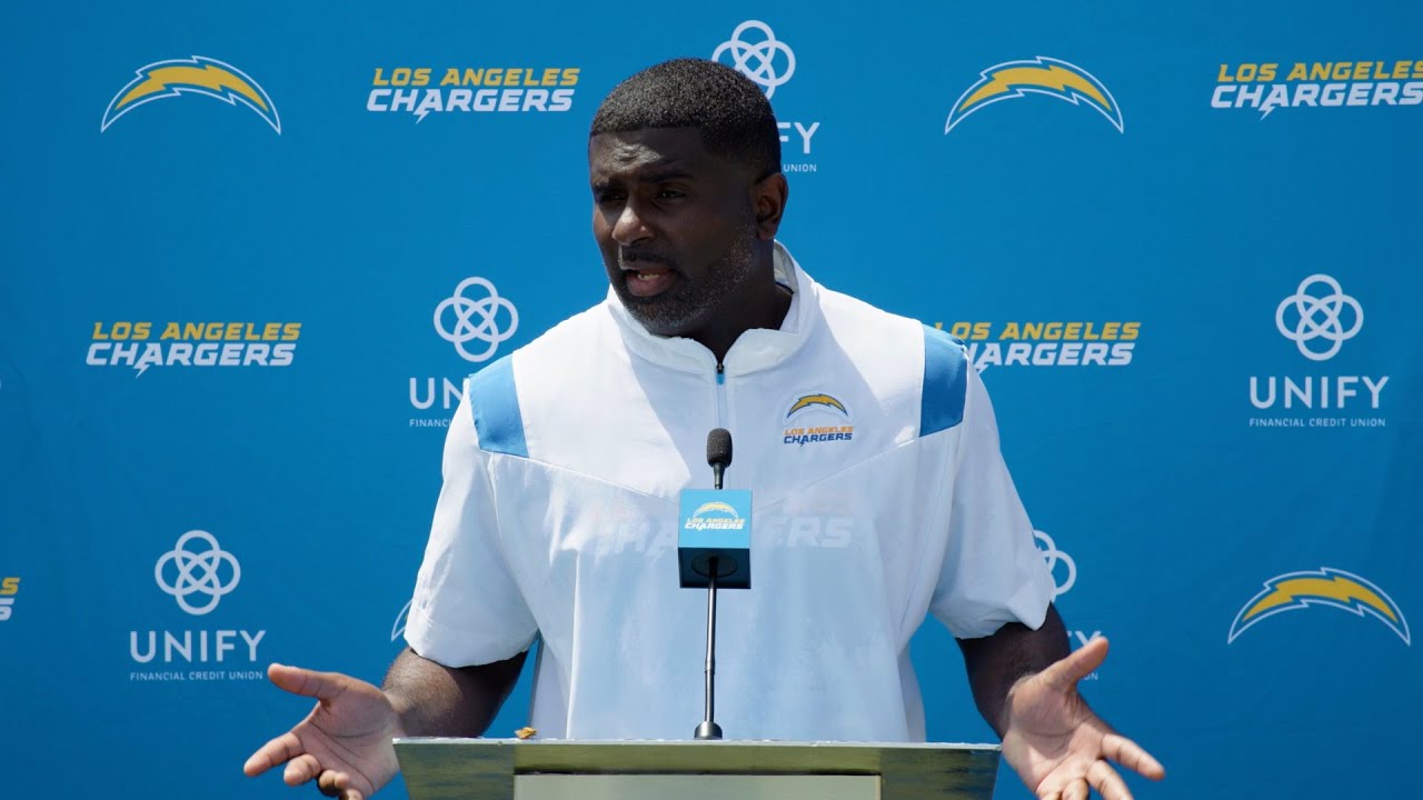 Dc Derrick Ansley On High Energy At Camp | La Chargers